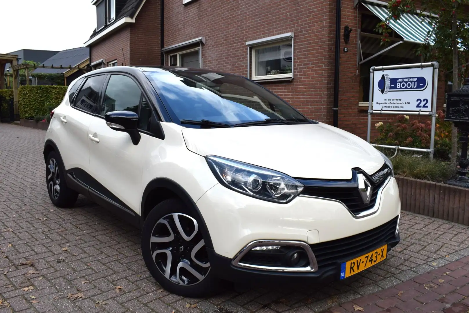 Renault Captur 0.9 TCe Dynamique AIRCO-ECC/NAVI/CRUISE/CAMERA/BLU Weiß - 2