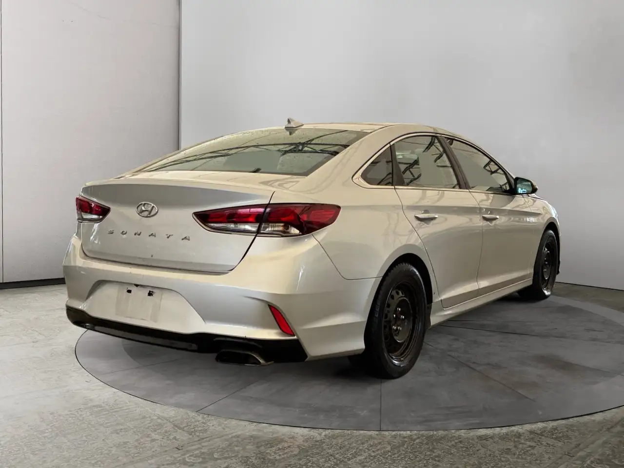 Hyundai SONATA снимка Hyundai SONATA