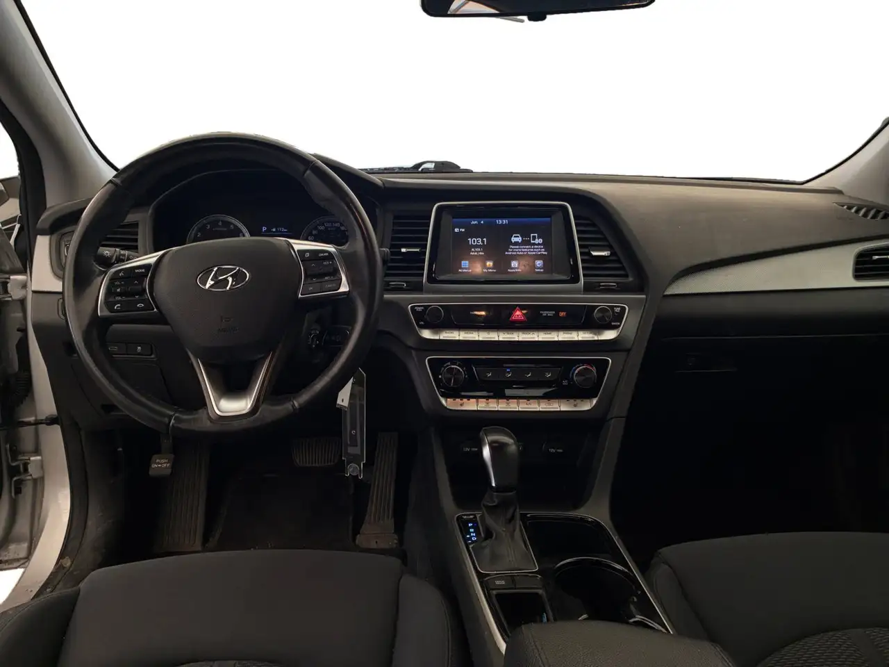 Hyundai SONATA снимка Hyundai SONATA