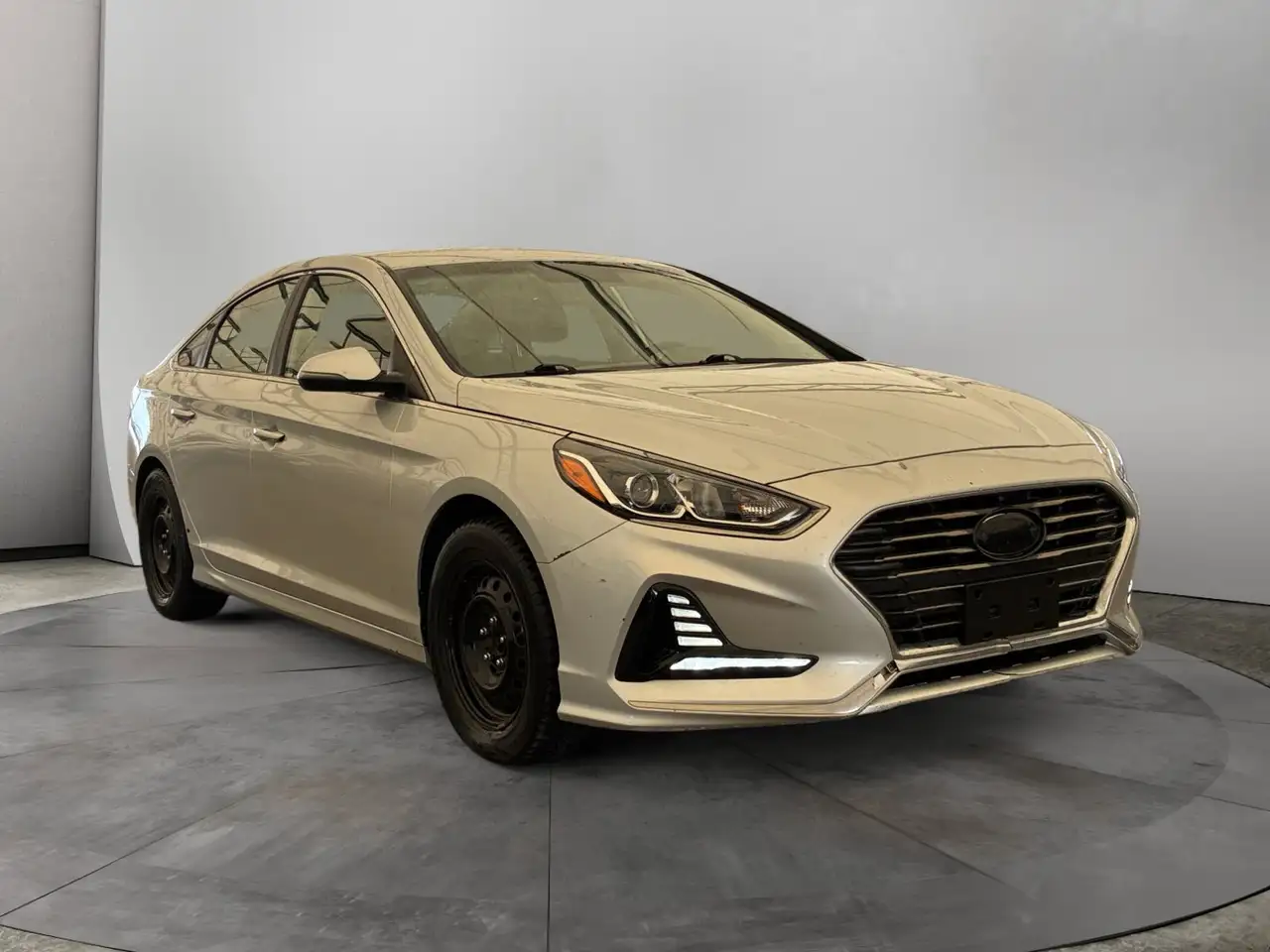 Hyundai SONATA снимка Hyundai SONATA