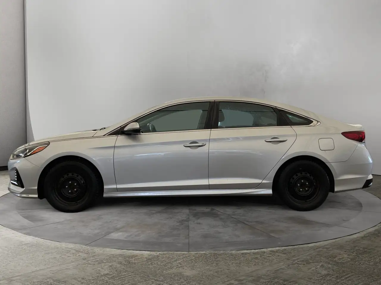 Hyundai SONATA снимка Hyundai SONATA