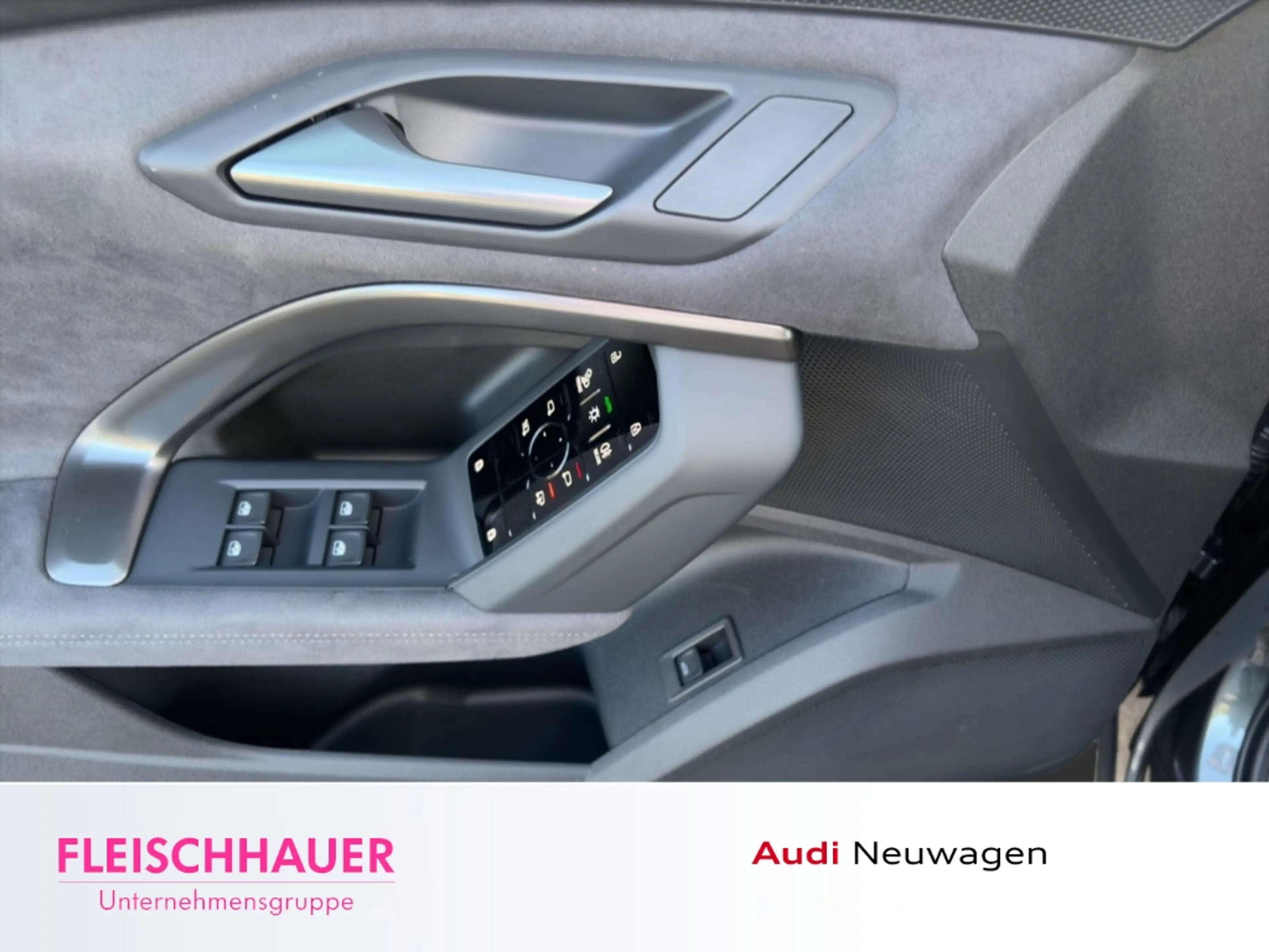 Audi Q5 2.0 SUV TDI quattro 150 kW S-LINE+PANO+AHK — photo 9
