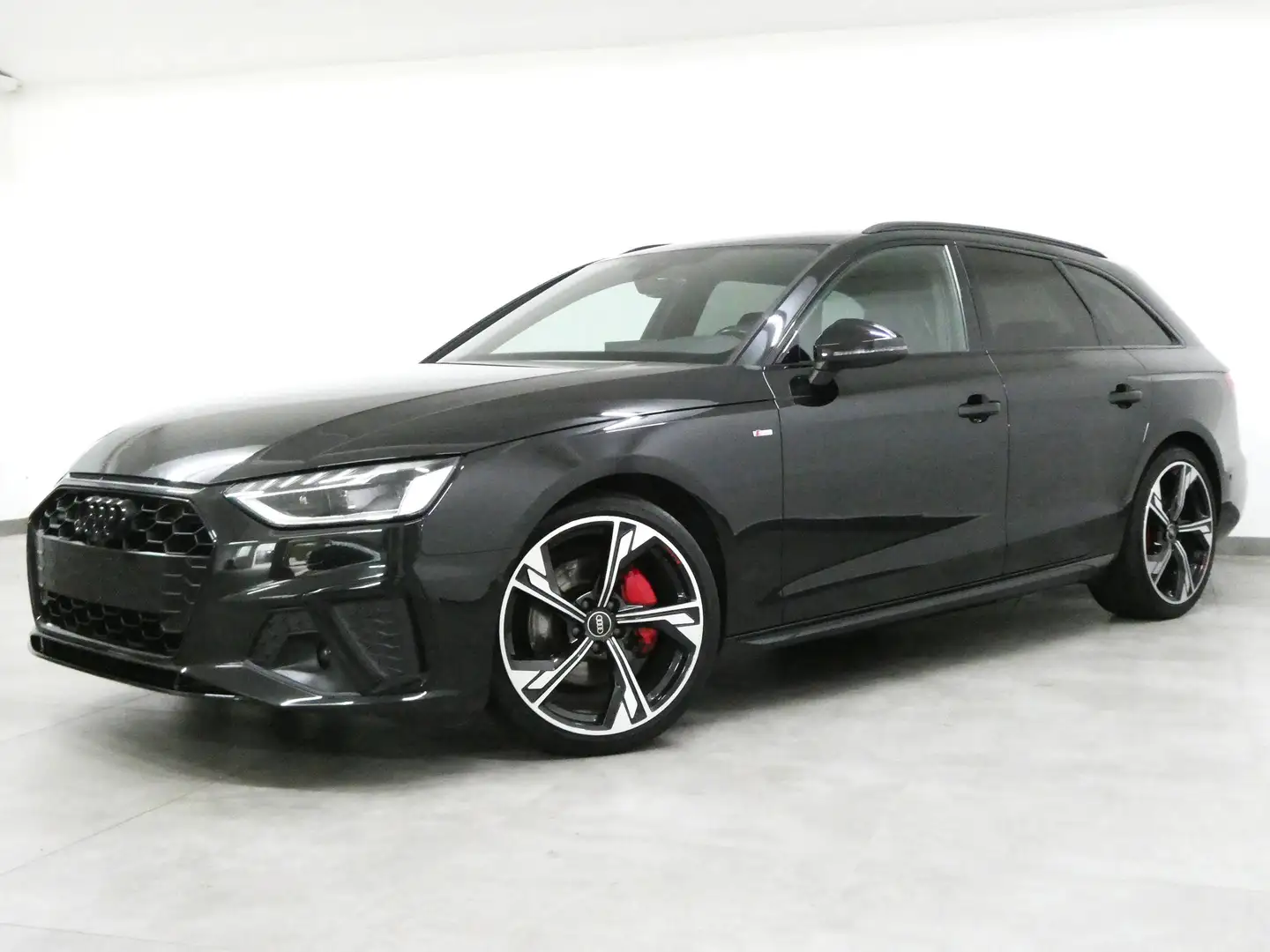 Audi A4 40 quattro "S-Line competition plus" Optikpaket S-Sportsitze Matrix Navi virtual B&O DAB 360°Kamera elektr.-H 19" Schwarz - 1