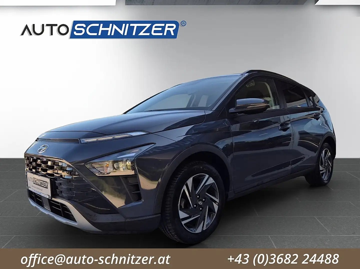 Hyundai BAYON Bayon 1,2 MPI i-Line Plus Grau - 1