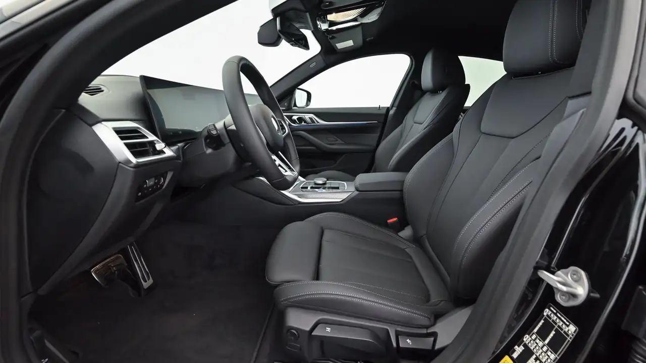 BMW i4 Gran Coupe eDrive35 M-Sportpaket, миниатюра 10