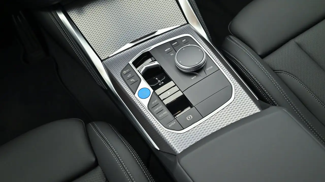 BMW i4 Gran Coupe eDrive35 M-Sportpaket, миниатюра 17