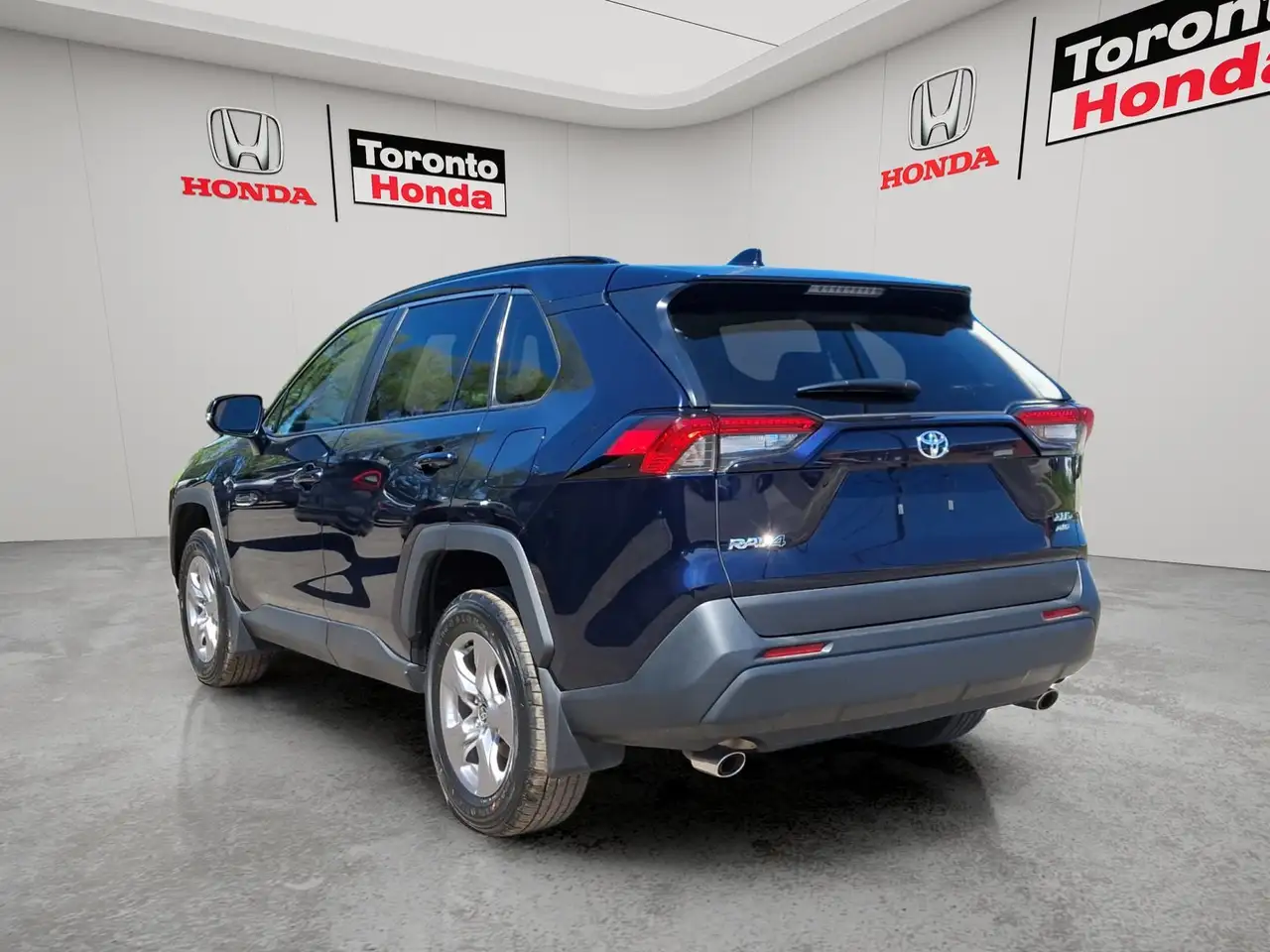 Toyota RAV 4 снимка Toyota RAV 4
