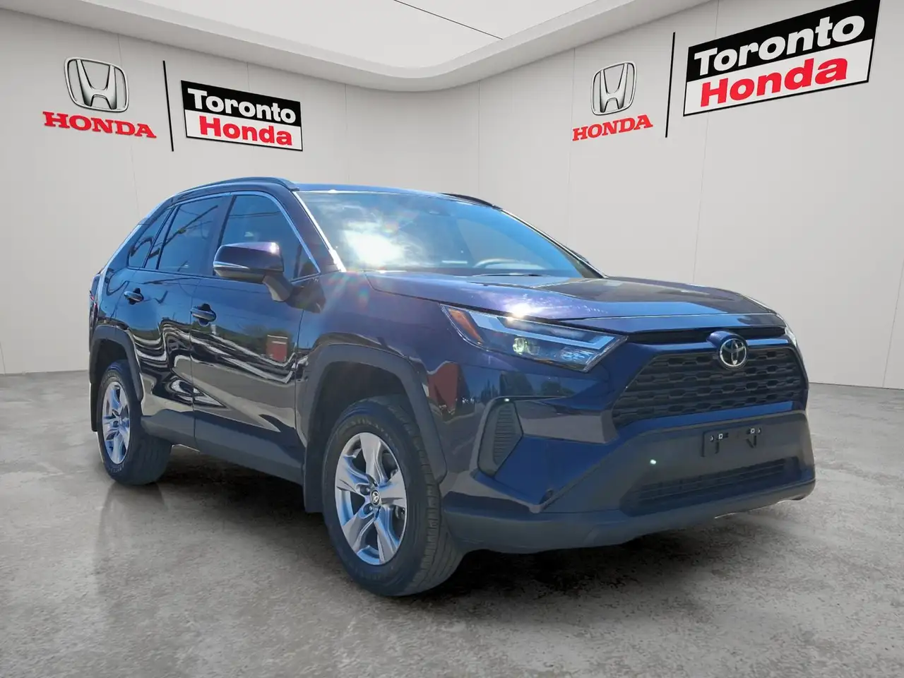 Toyota RAV 4 снимка Toyota RAV 4