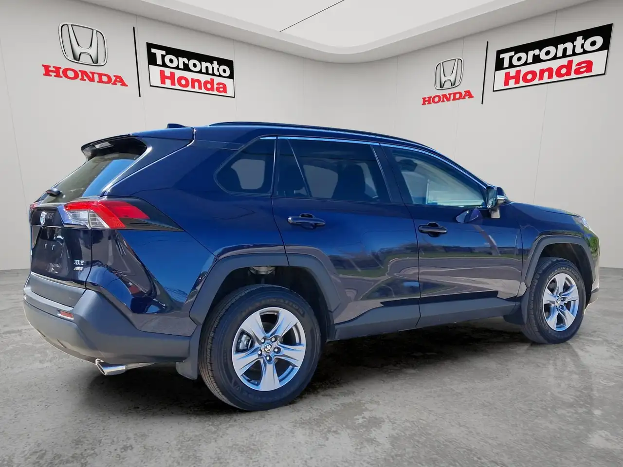 Toyota RAV 4 снимка Toyota RAV 4