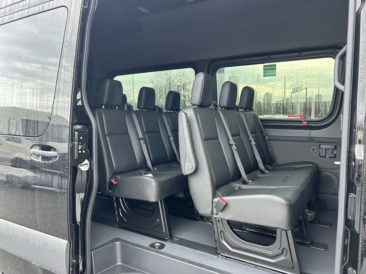 Mercedes-Benz Sprinter снимка Mercedes-Benz Sprinter