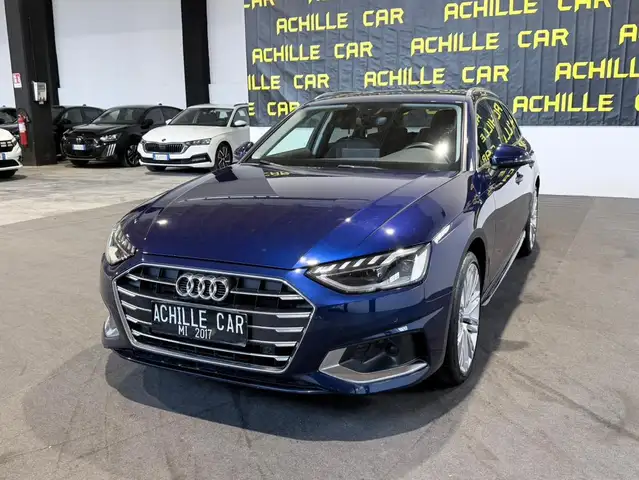 Audi A4 Avant 30 2.0 Tdi S-tronic TETTO *PREZZO REALE*