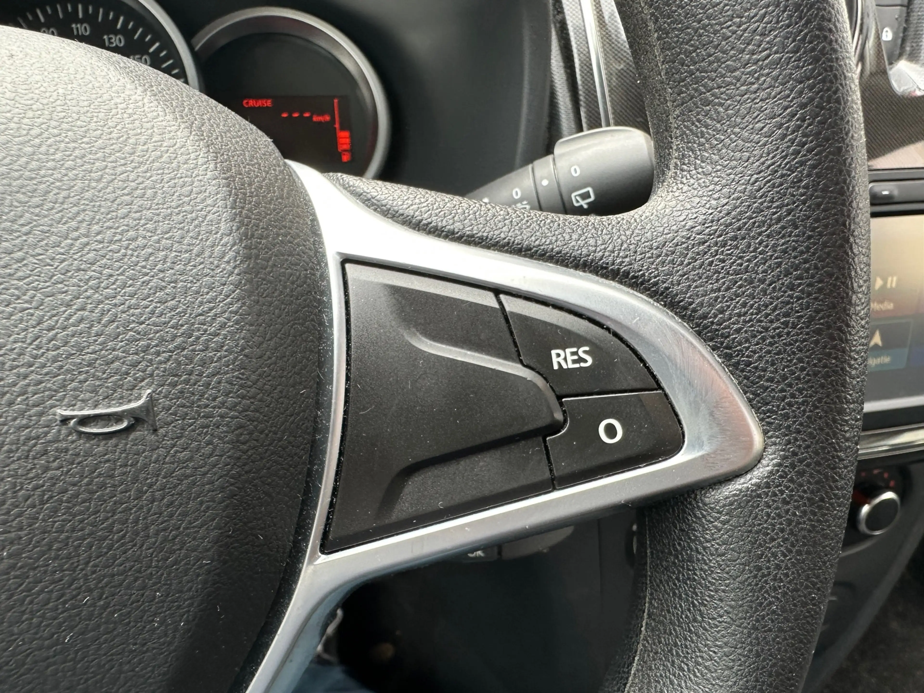 Dacia Logan MCV 0.9 TCe Laureate / Airco / Navi / PDC / Cruise — photo 12