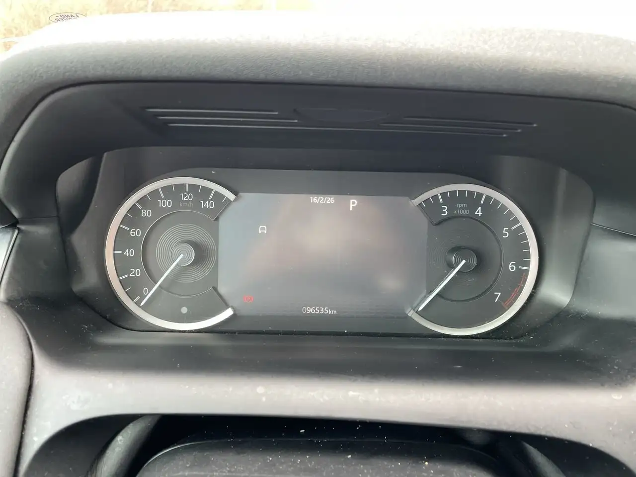 Land Rover Discovery Sport снимка Land Rover Discovery Sport