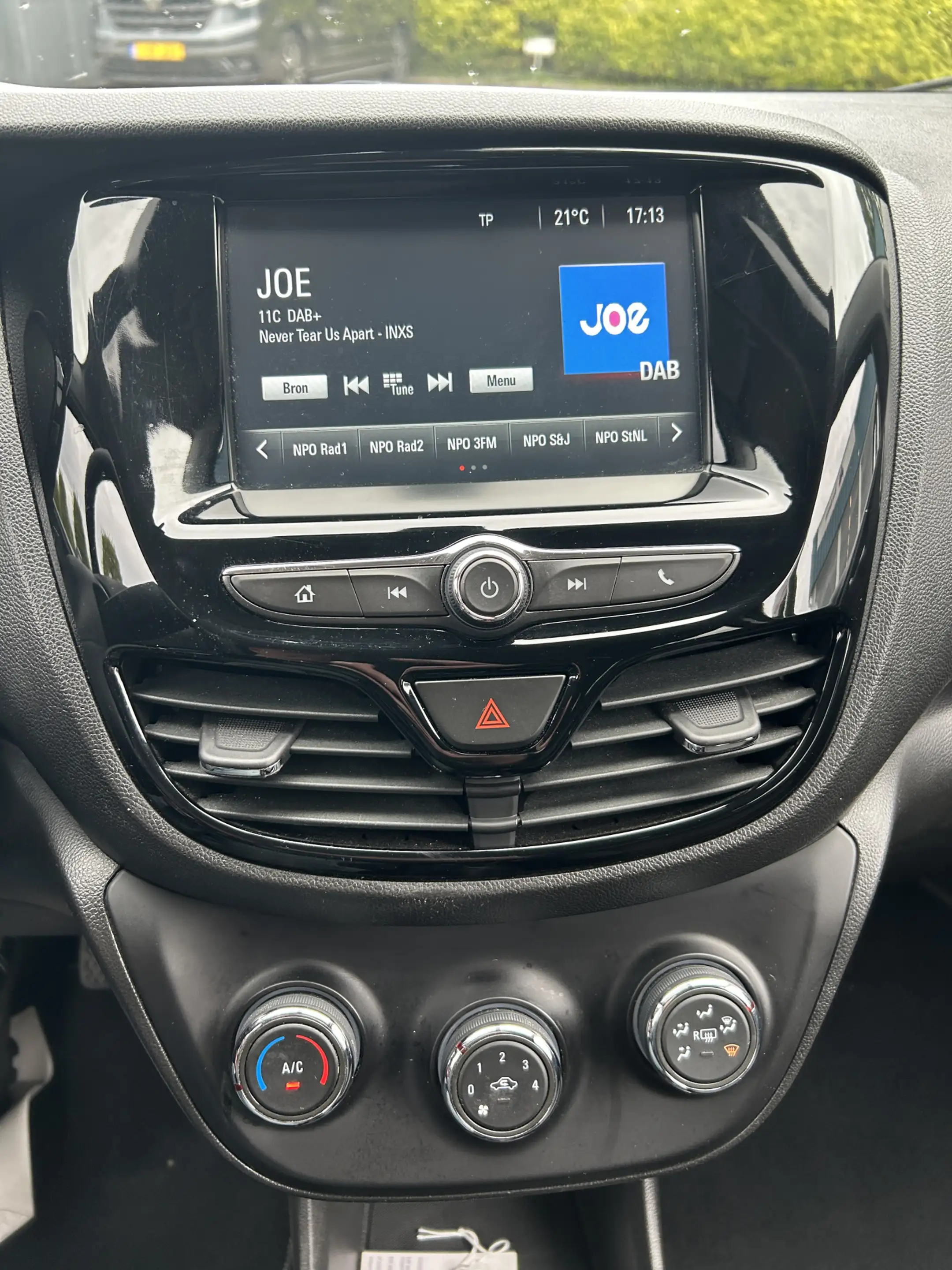 Opel Karl 1.0 Rocks Online Edition — photo 11