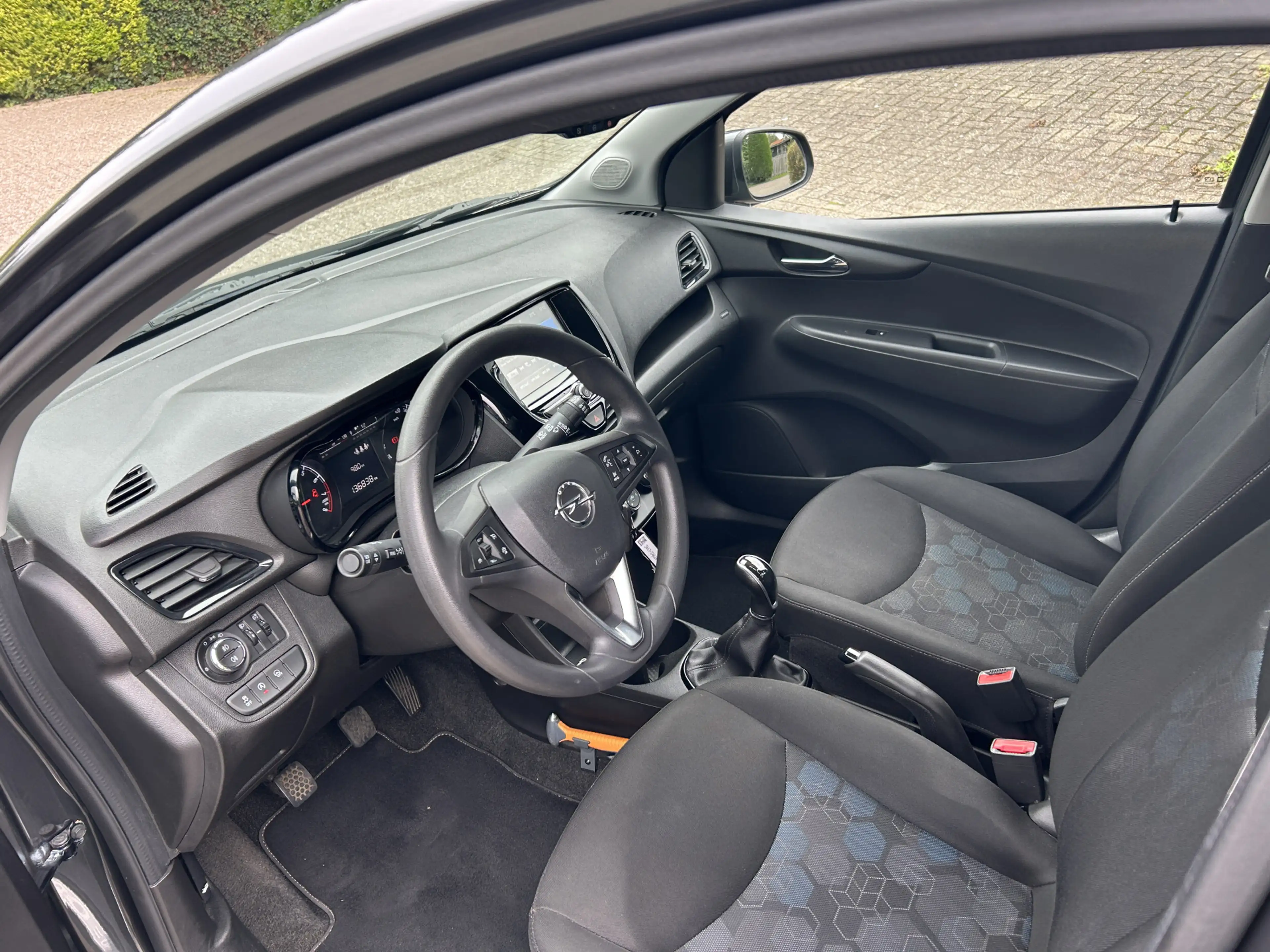 Opel Karl 1.0 Rocks Online Edition — photo 9