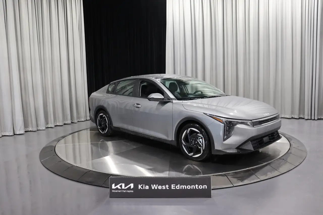 2026 Kia K4