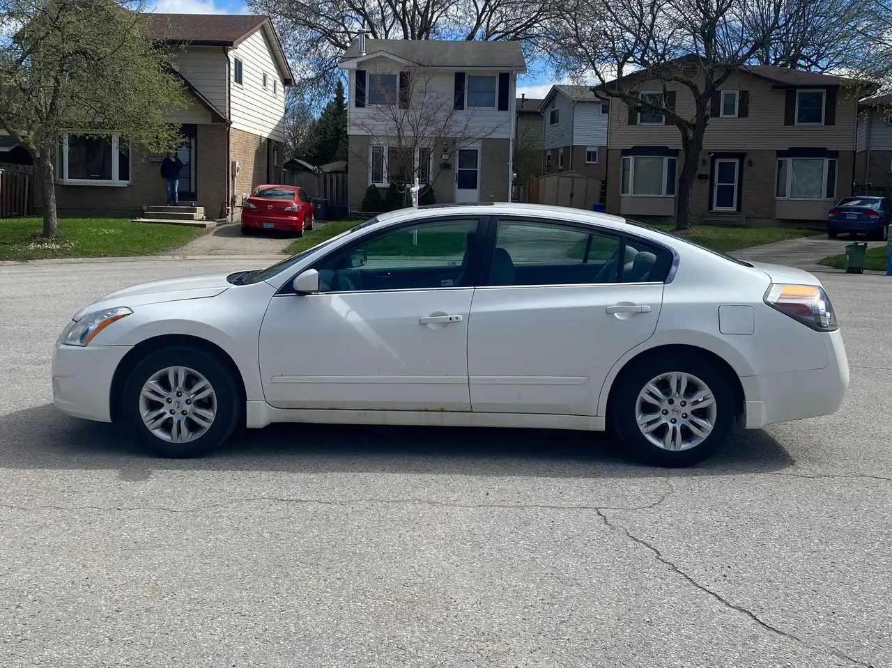 Nissan Altima снимка Nissan Altima