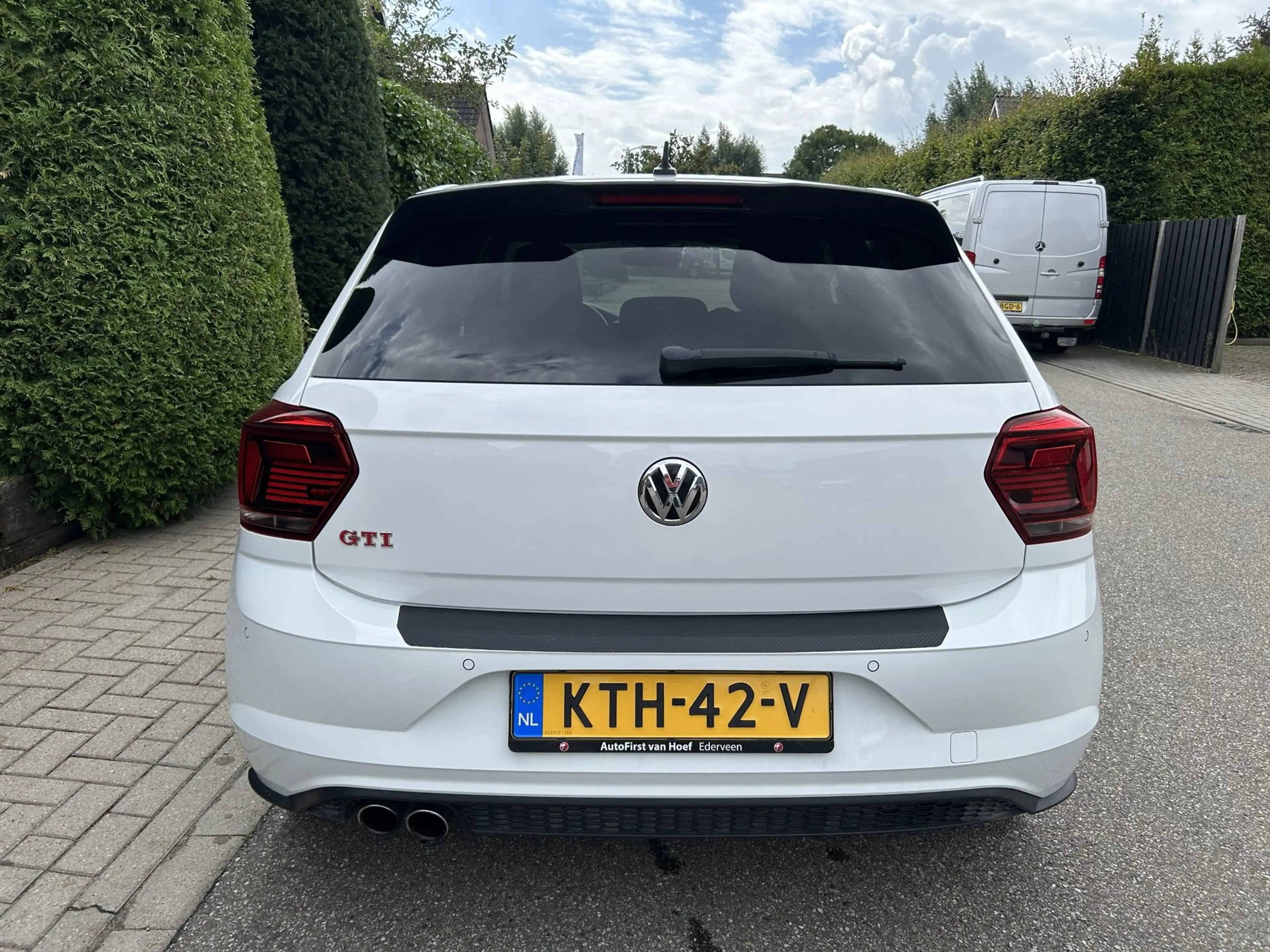 Volkswagen Polo GTI 2.0 TSI — photo 5
