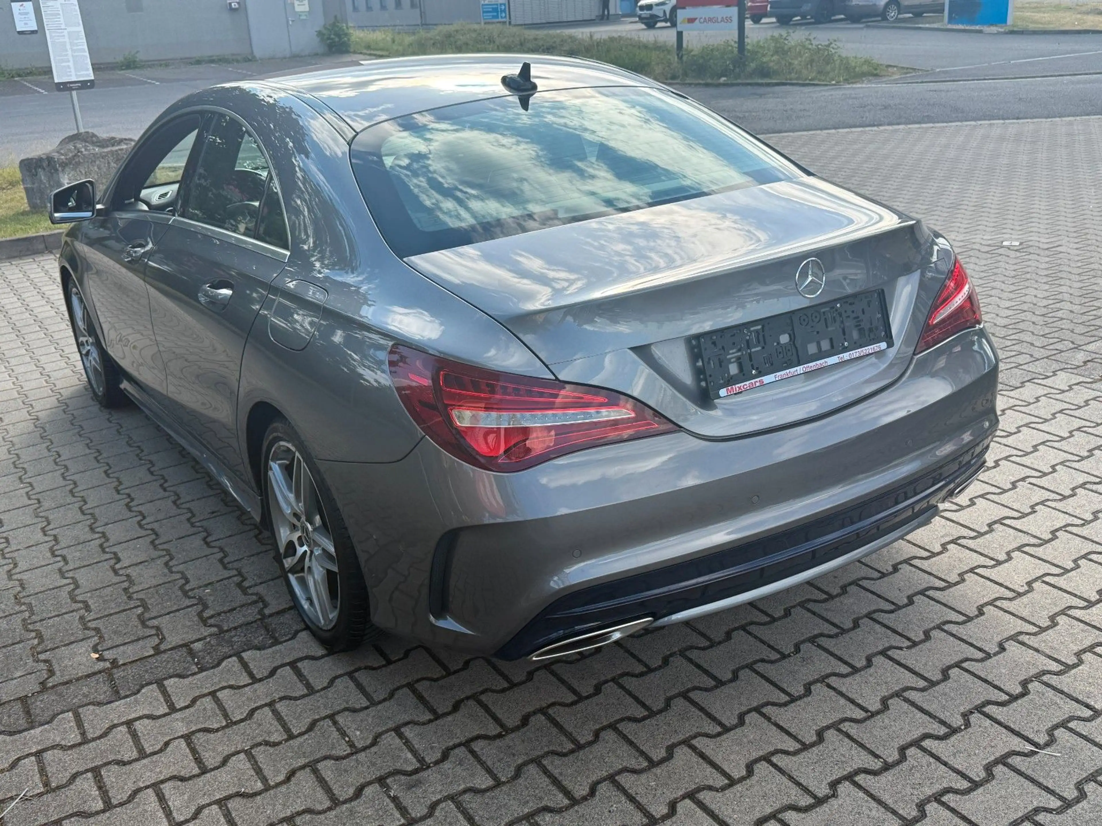 Mercedes-Benz CLA 200 CLA 200*AMG*-SPORT-PAKET*LEDER*NAVI*LED* — photo 8