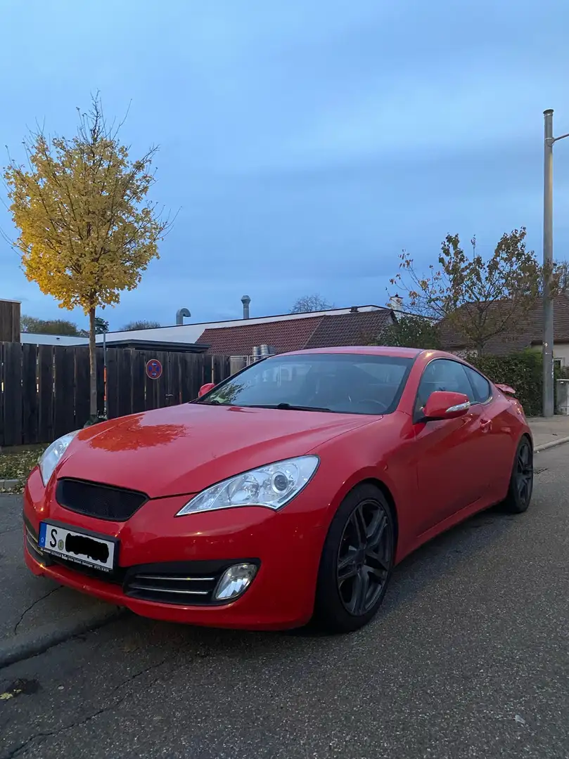 Hyundai Genesis Coupe 2.0 T Rot - 1