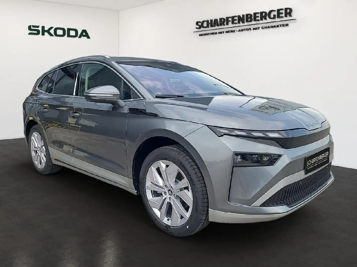 Skoda Enyaq Enyaq 60 Loft  150kW *AHK;SHZ;NAVI;ACC* Grau - 2