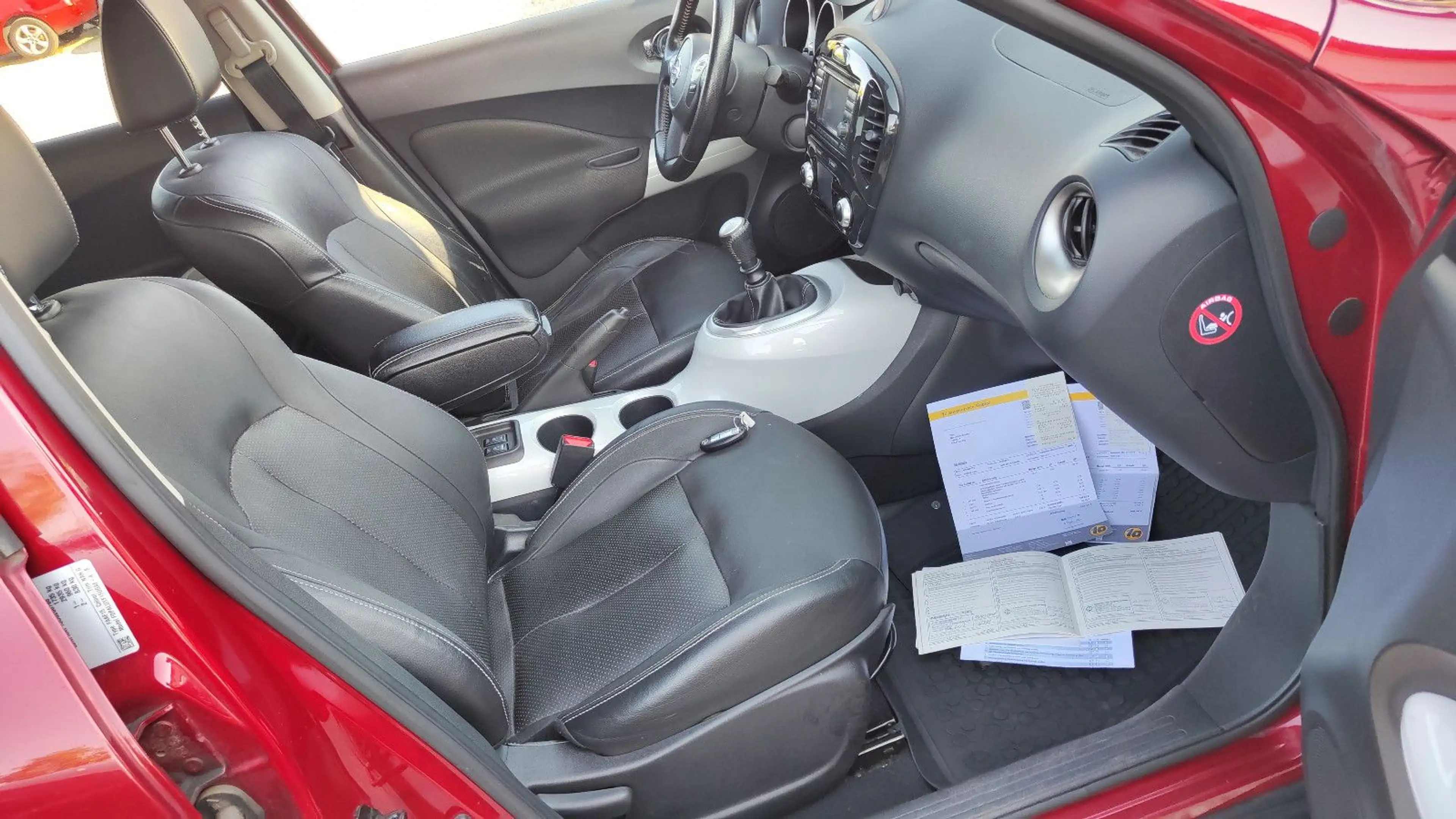 Nissan Juke 1.6 Turbo Shiro LED* Navi* Leder* TOP* — photo 17