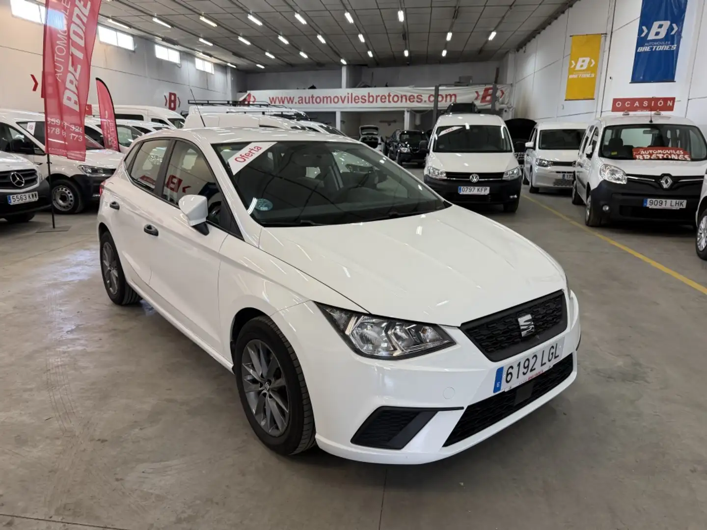 SEAT Ibiza 1.6TDI CR S&S Reference 95 Weiß - 2
