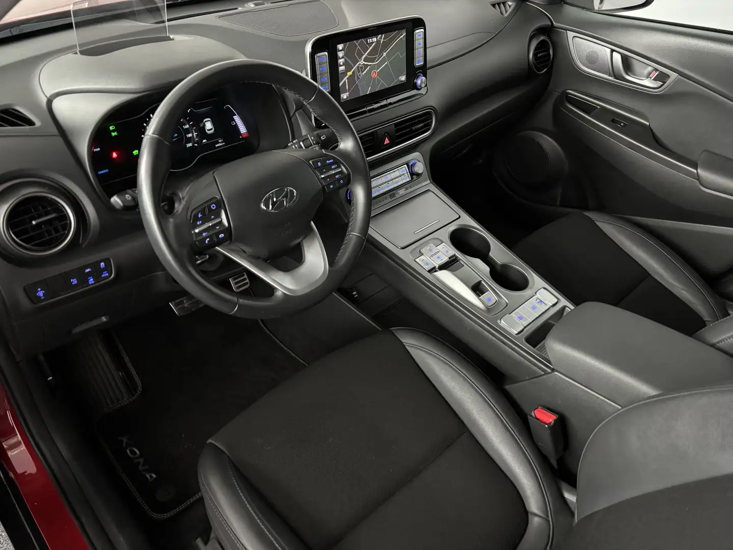 Hyundai KONA EV Comfort 64 kWh 1/2 Leder | Head-up Display Rouge - 2