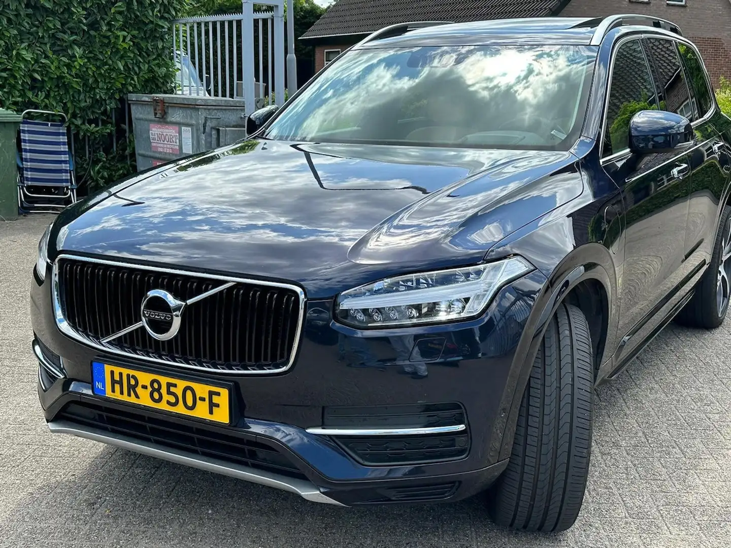 Volvo XC90 2.0 T8 320pk Inscription 7 persoons leer/Pano/Came Blue - 2
