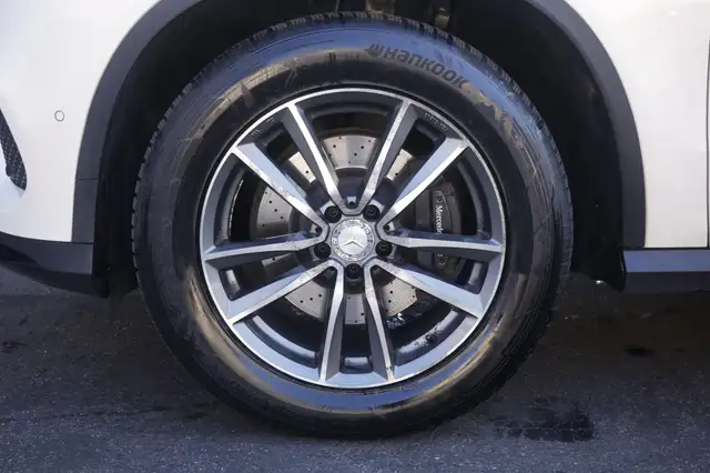 Mercedes-Benz Gle view 5