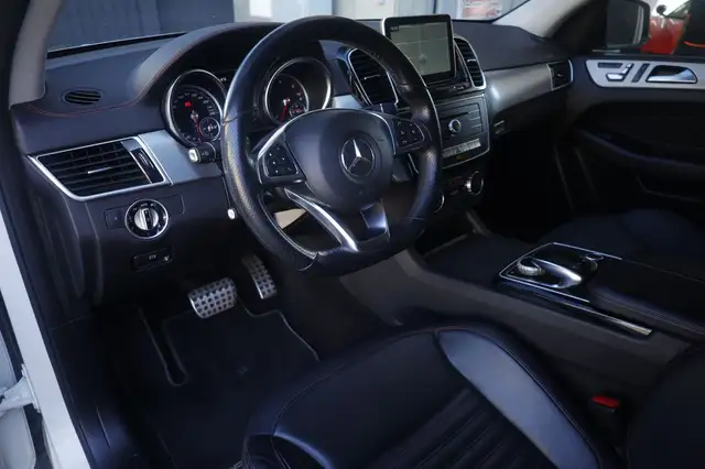 Mercedes-Benz Gle view 16