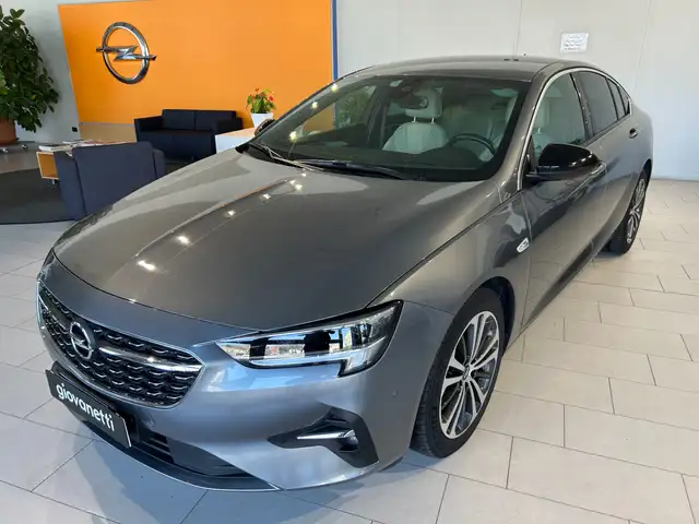 Opel Insignia ULTIMATE GS 2.0D 174CV