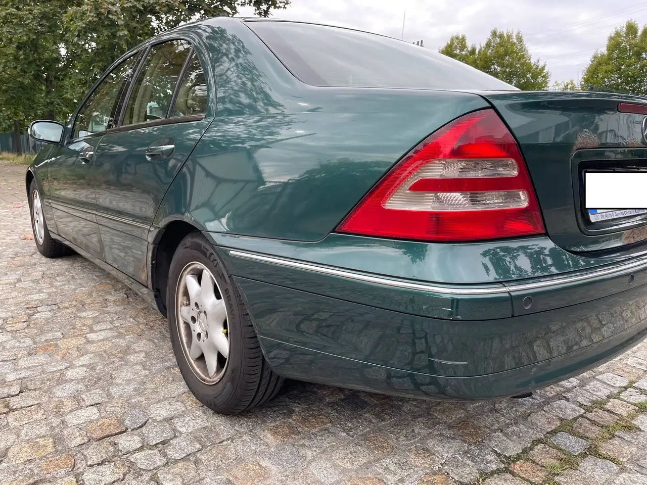 Mercedes-Benz C 200