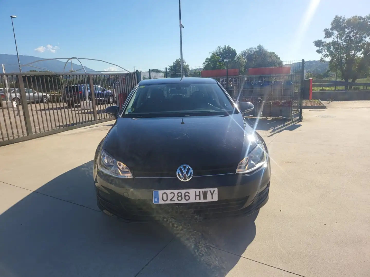 Volkswagen Golf 1.6TDI CR BMT Advance DSG 105 Zwart - 2