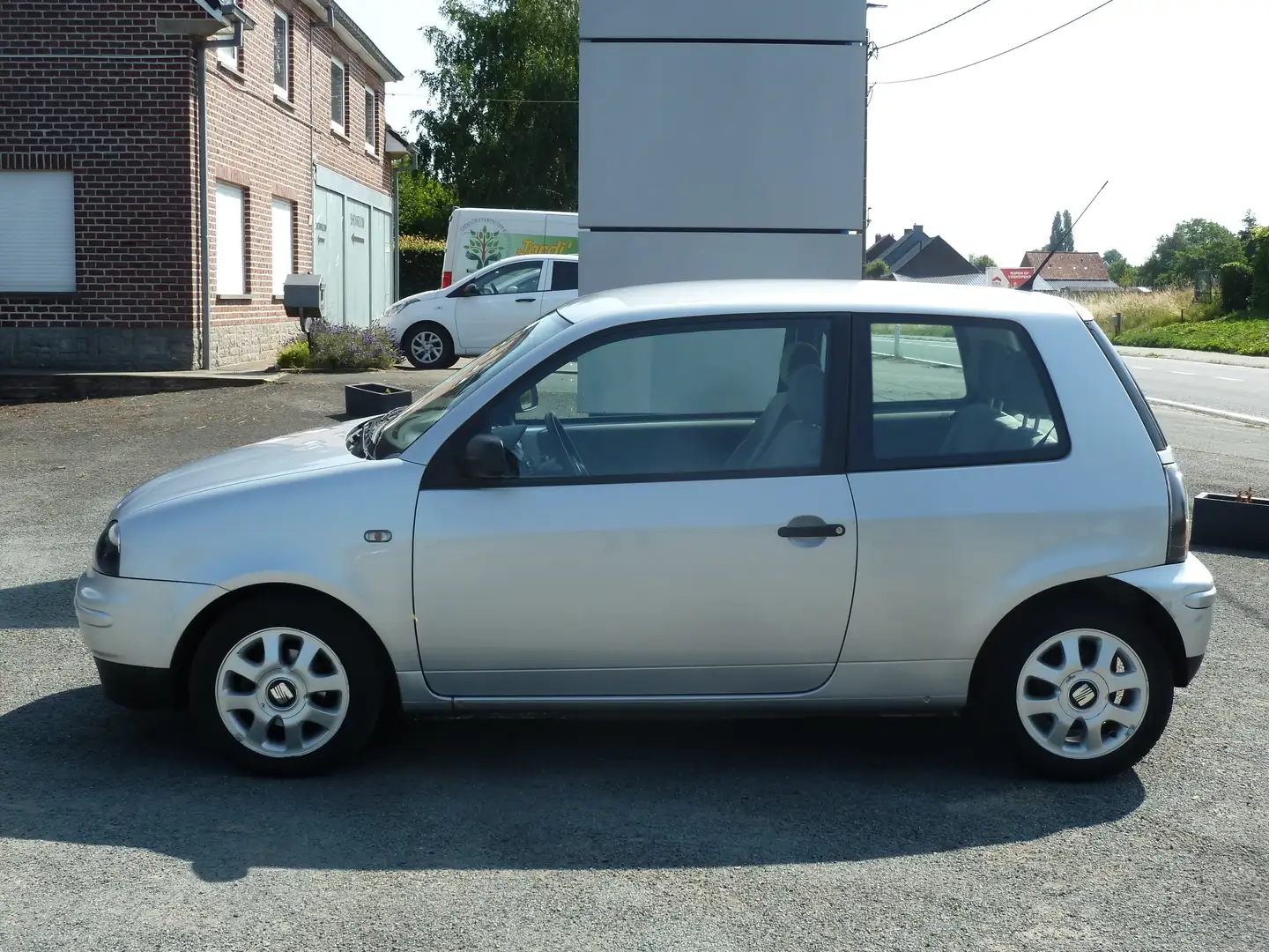 SEAT Arosa 1.4i Luxe AUTOMAAT Gris - 1