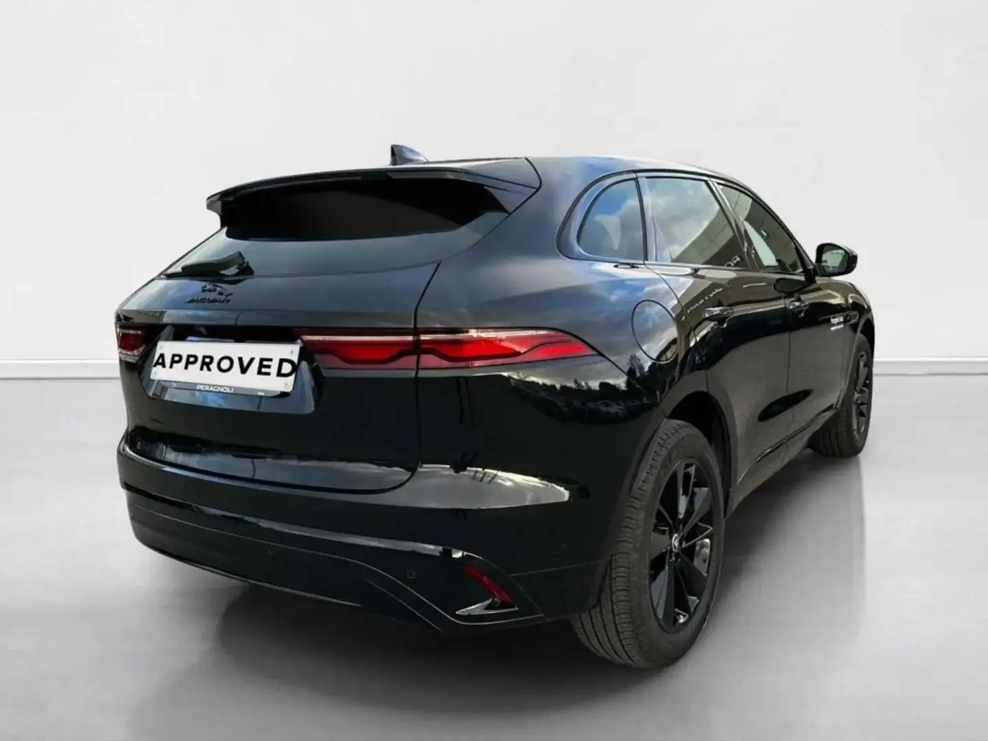 Jaguar F-Pace 2.0 D 163 CV AWD R-Dynamic S Nero - 2