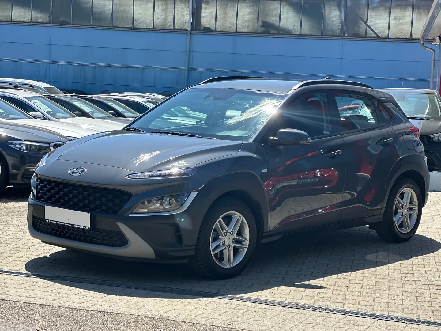 Hyundai KONA 1.0 T-GDI*Kamera*Klimaauto*Alarm*Sitz+Lenkradheizg Grau - 1