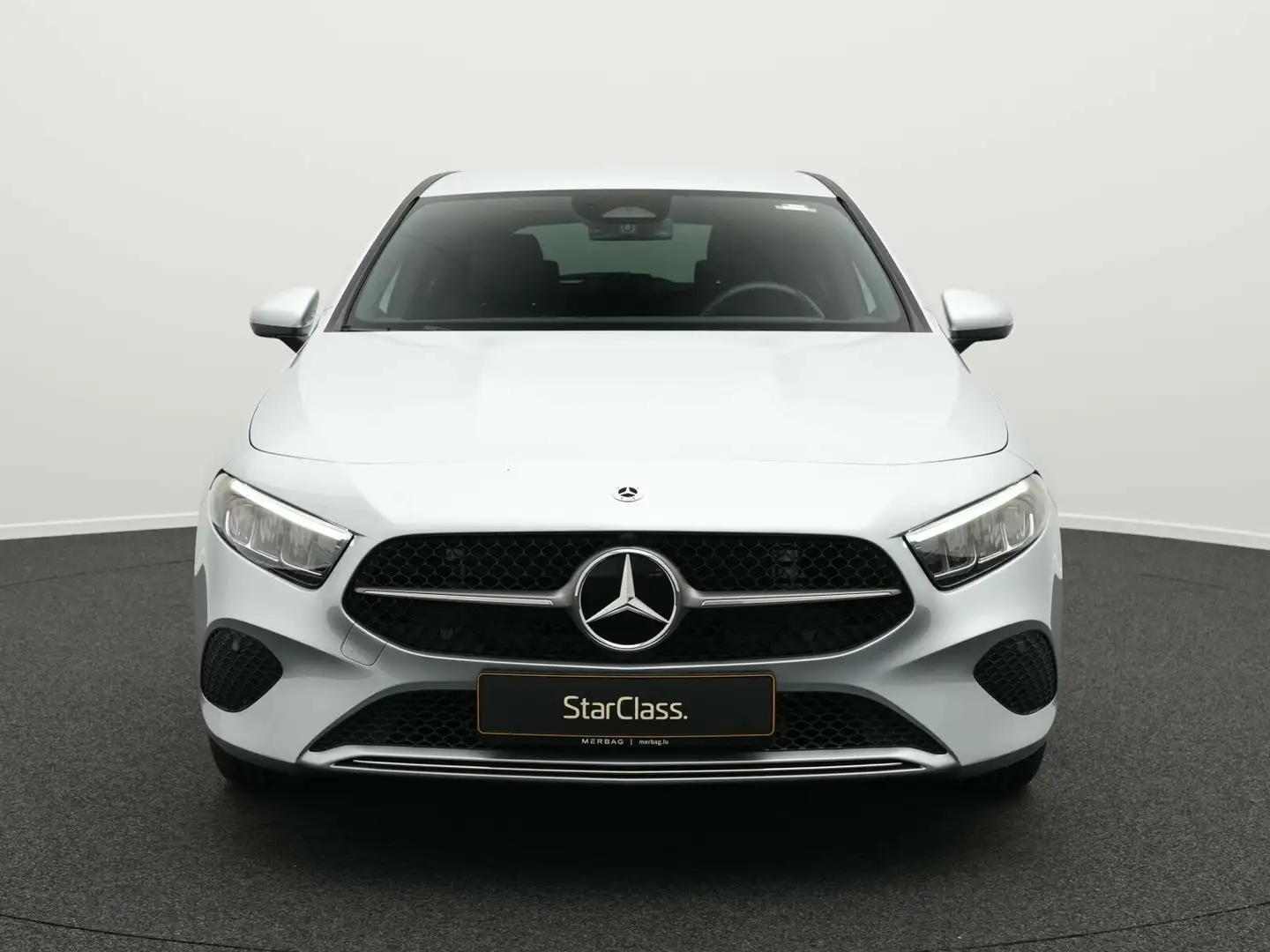 Mercedes-Benz A 180 A 180 Progressive LED+Kamera+Apple+SHZ Navi/Autom. Argent - 2