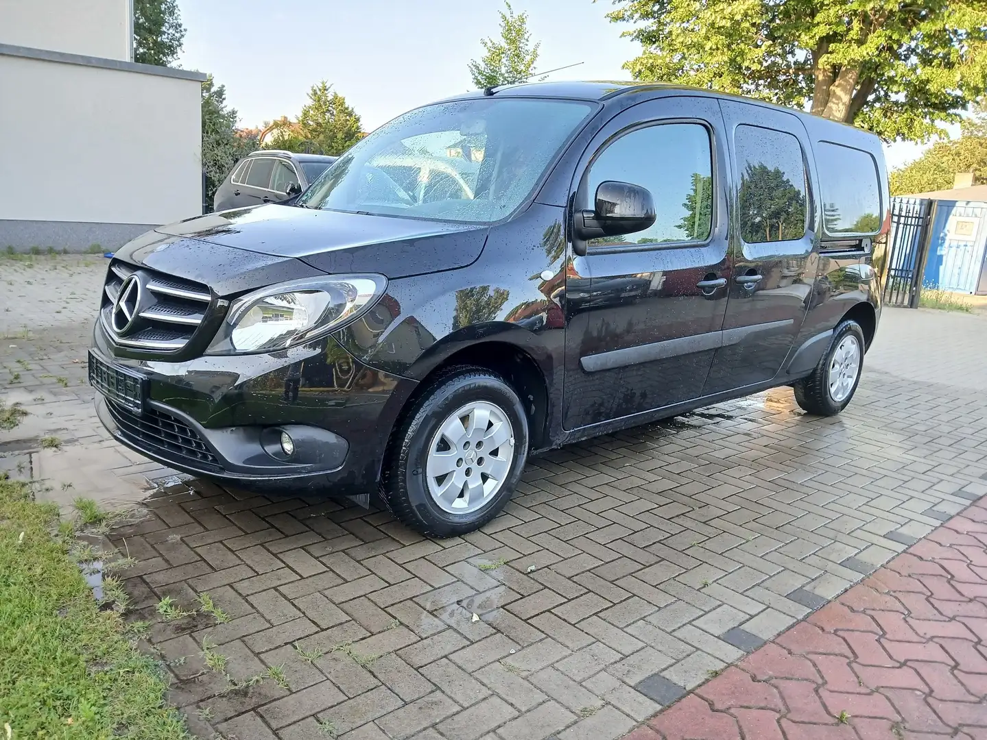 Mercedes-Benz Citan CDI 111 extra lang 5-Sitzer Klima Euro6 Schwarz - 1