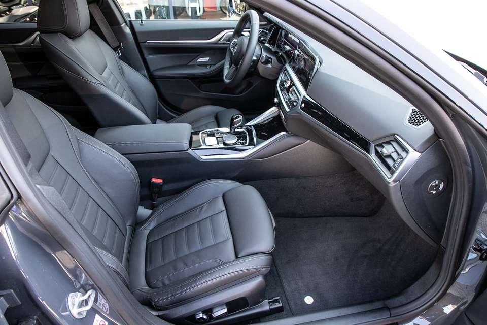 ALPINA B4