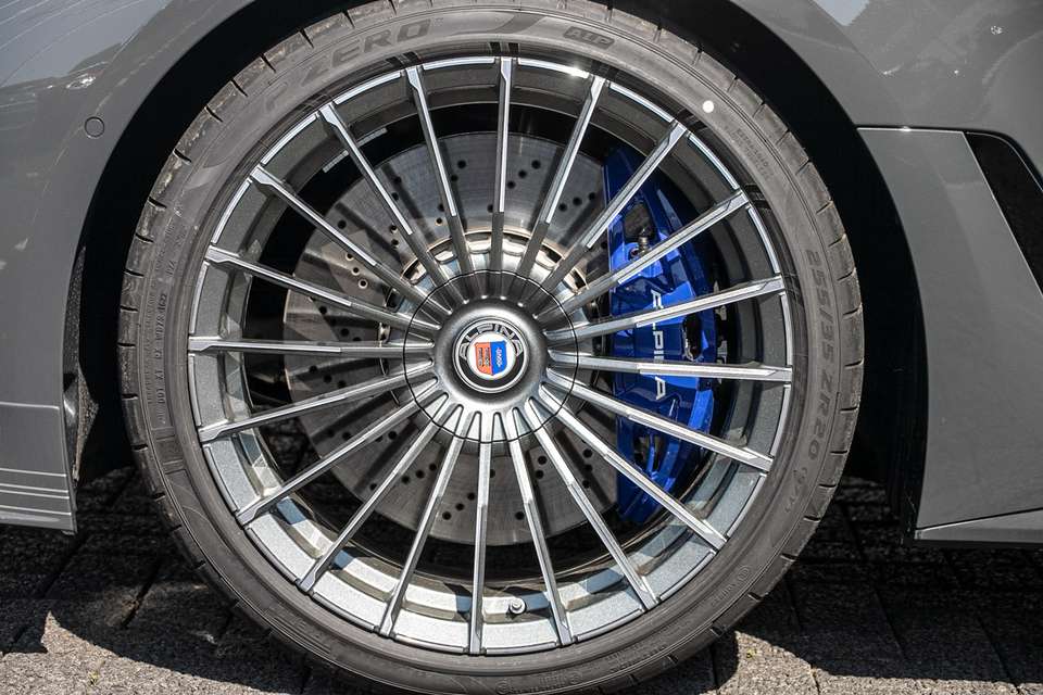 ALPINA B4