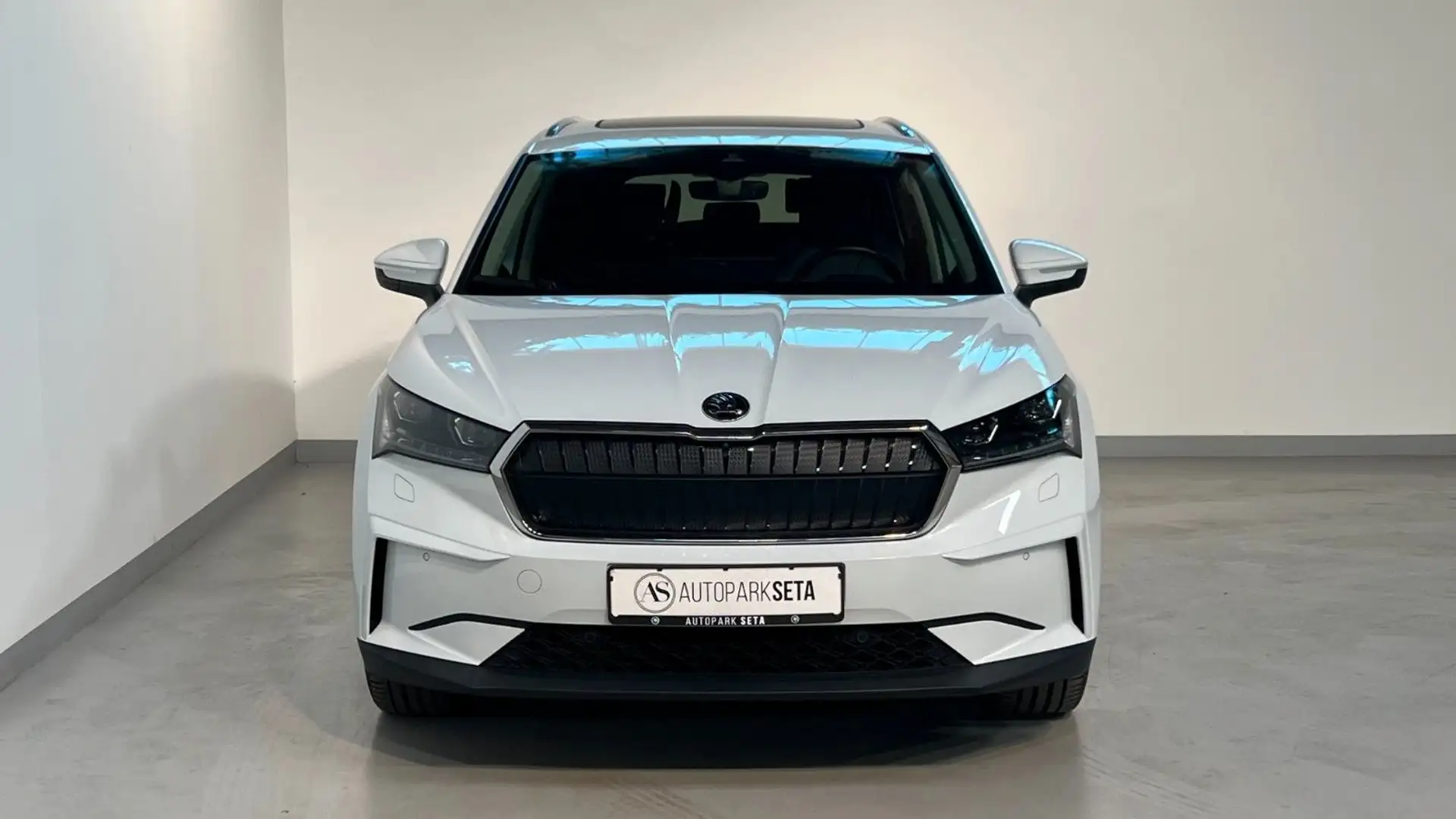 Skoda Enyaq 80 Loft 150kW PANO*MEMO*AHK*W-PUMPE*360° Weiß - 2