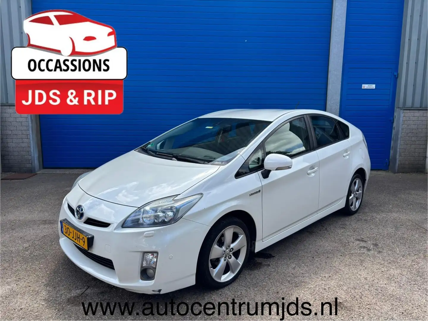 Toyota Prius 1.8 Dynamic Blanc - 1
