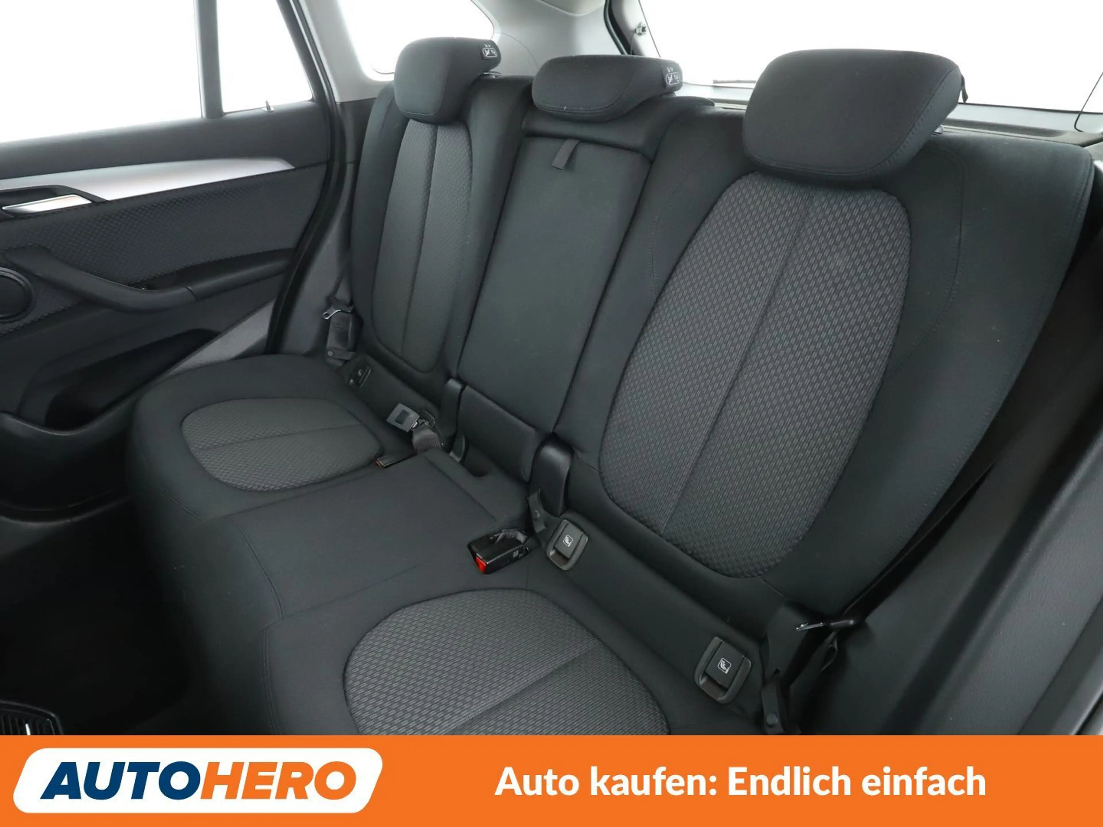 BMW X1 xDrive 25e Advantage — photo 14