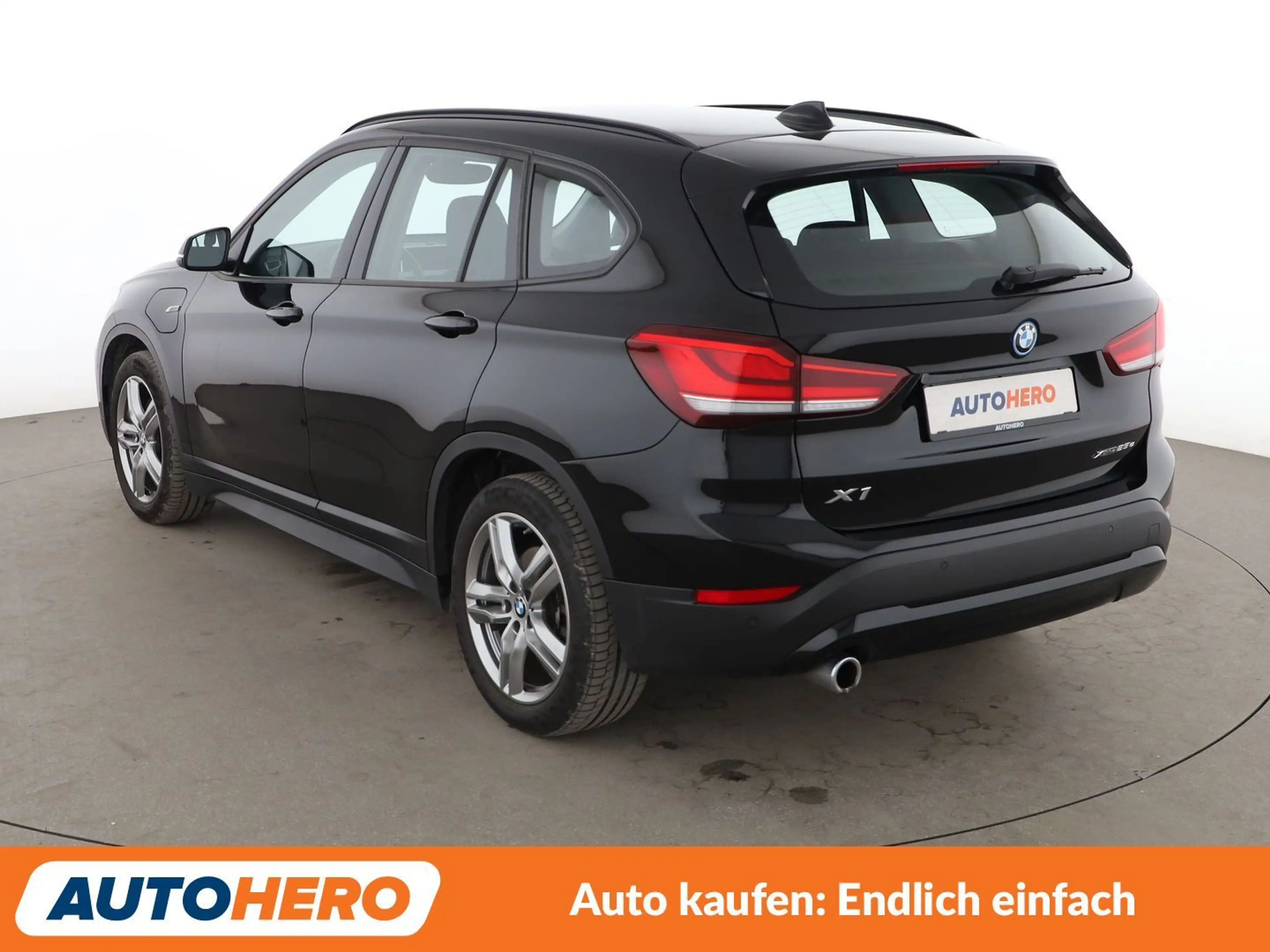 BMW X1 xDrive 25e Advantage — photo 4