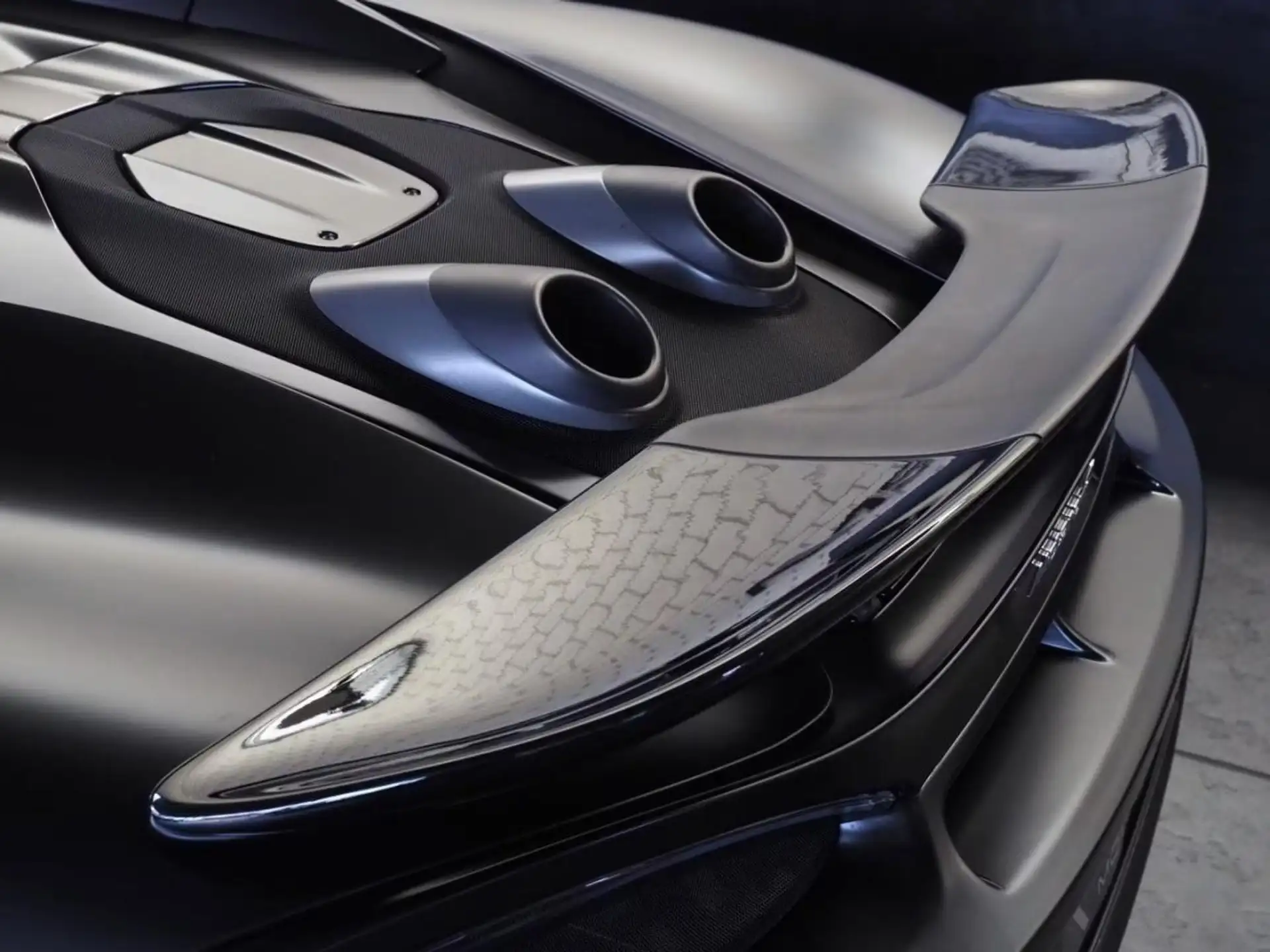 맥라렌 600LT Spider 2019 검정 사진 7