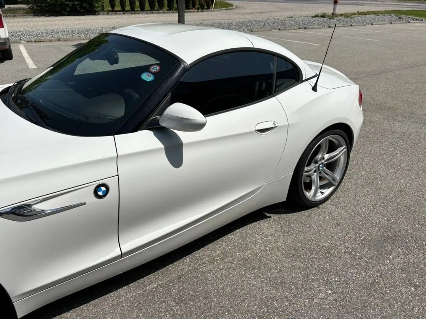 BMW Z4 sDrive 20i Österreich-Paket Weiß - 2