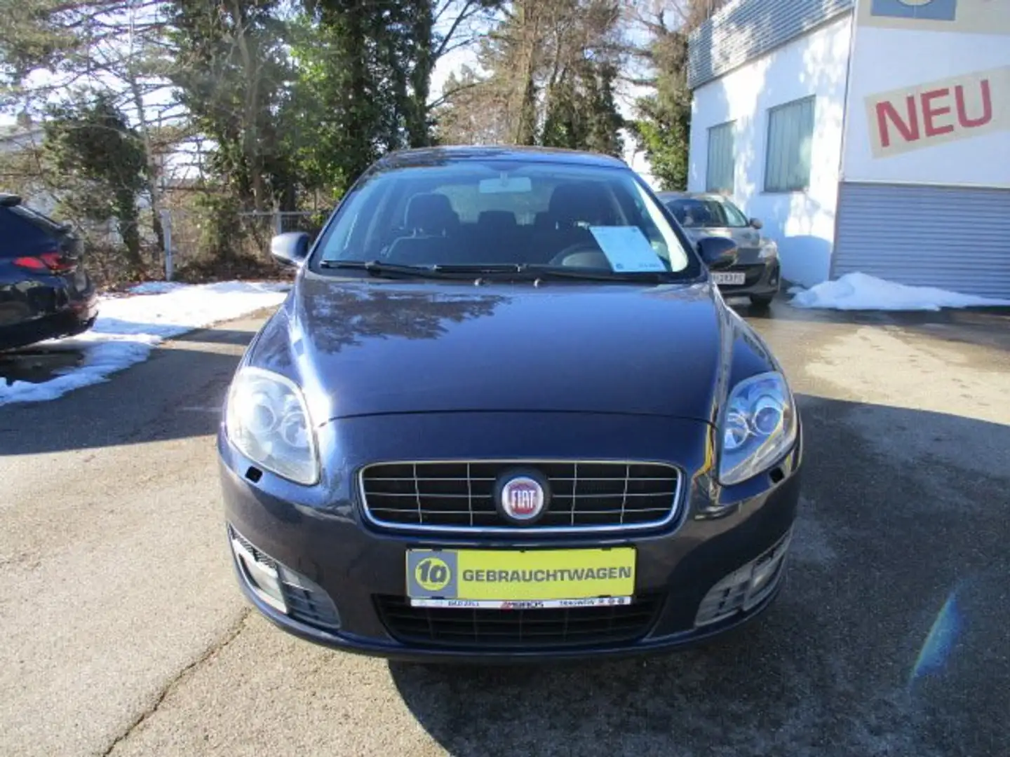 Fiat Croma 1,9 JTD Emotion Kombi Blau - 2