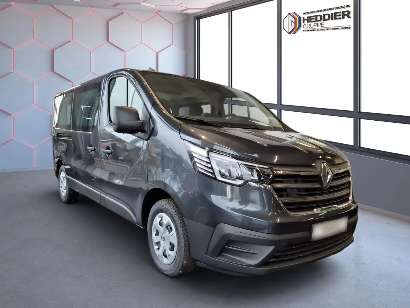 Renault Trafic Combi L2H1 3,0t 9-Sitze Start dci 150 Grau - 2
