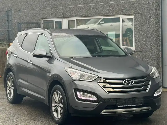 Hyundai SANTA FE 2.2 CRDI 4X4 BOIT AUTOMATIQUE FACE LIFT